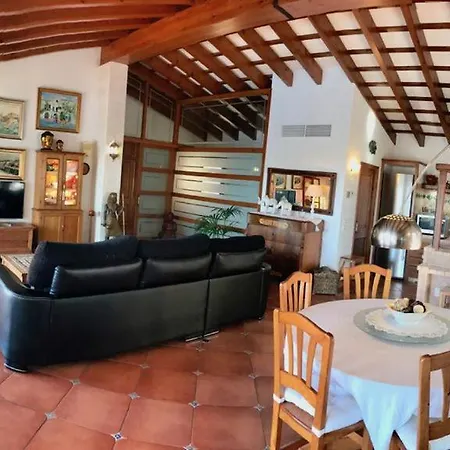 Victoria * 萨卡莱塔