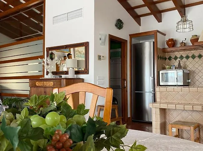 Victoria * Sa Caleta